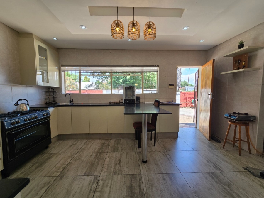 4 Bedroom Property for Sale in Potchefstroom North West